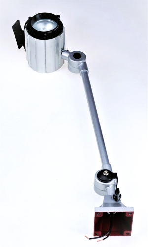 FHV-50PD 50050003_lampa rob_4448a.JPG